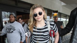 クロエ・モレッツ、撮影でケガ