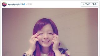 きゃりー、ナマケモノ風ヘン顔を披露「そっくり！」と話題に