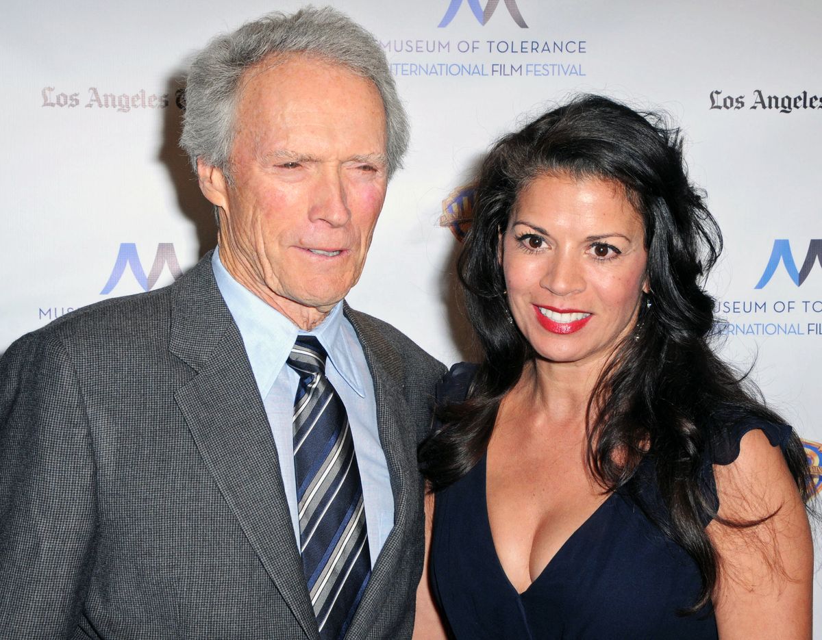クリント・イーストウッド、正式に離婚 シネマトゥデイ