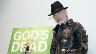 元ヤクザを率いた破天荒な牧師、神は死んだのかの問いかけに「バカヤロー、死ぬわけない」と反論