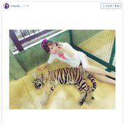 元AKB河西智美、色白の極細脚に称賛の声