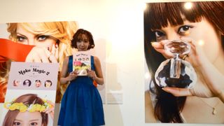 ざわちん、テイラー・スウィフト＆柴咲コウ風メイクに自信の表情！