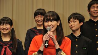新垣結衣、男子生徒に告白されるも大人のかわしで翻弄