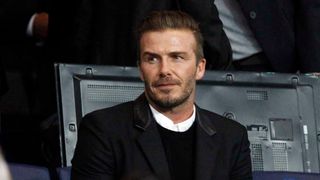 ベッカムの事故車がネットオークションに出品