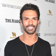 『沈黙の復讐』「ARROW」のダーレン・シャラヴィさん、42歳で死去