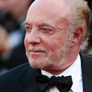 『ゴッドファーザー』のジェームズ・カーン、同じ妻と3度目の離婚へ 通算6度目