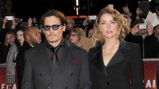 ジョニー・デップ、プライベートアイランドで挙式