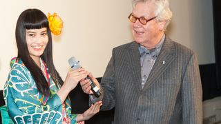 橋本愛、ベルリン映画祭で完璧なドイツ語スピーチ!