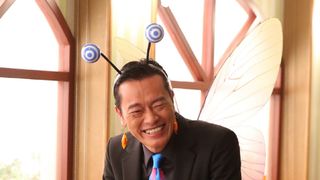 岡田准一「クセになる」と絶賛！遠藤憲一がキャンディーの妖精に変身！