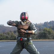 新たな仮面ライダー4号が誕生!今度は飛行機に乗ったヒーロー!