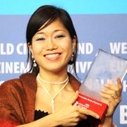 日本人監督が初の受賞者に!金熊賞のイラン人監督は出席できず