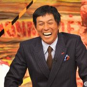 明石家さんまが26年ぶりにフジ土曜夜お笑い番組にメイン出演!新番組「さんまのお笑い向上委員会」でMC