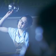 黒木華、イメージ一変!ももクロに“世界の蜷川”ばりのスパルタ指導?