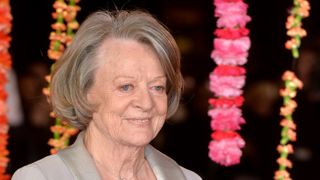 マギー・スミス 第6シーズンで「ダウントン・アビー」を降板