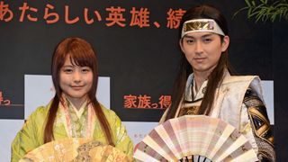 有村架純、au新CMで“桃ちゃん”のカノジョに