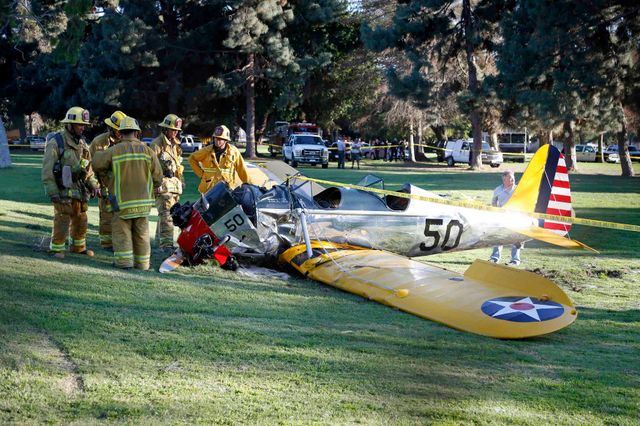 ハリソン・フォードが緊急搬送　小型飛行機が墜落し、頭部に深い傷