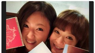 華原朋美、深キョンと2ショット！「今でも仲良くて良かった」とファン歓喜