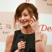 西山茉希、離婚秒読み報道をキッパリ否定 「マスコミでしゃべっているうちは大丈夫」