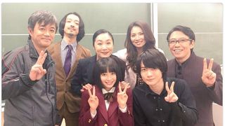 広瀬すず、神木隆之介ら「学校のカイダン」キャスト集合写真に反響