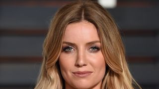 ガイ・リッチー監督の全6部作予定「アーサー王」映画にホラー女優アナベルが出演!