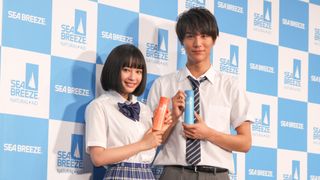 広瀬すず、制服姿で青春?今年の目標は「友達を作る」