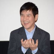 関根勤監督、明石家さんま&千葉真一の撮影エピソードを披露