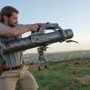 ヒュー・ジャックマン、悪役挑戦に大満足!『第9地区』監督の新作SF特別映像