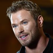 『ザ・ヘラクレス』ケラン・ラッツ、人間ダーツ番組の司会に
