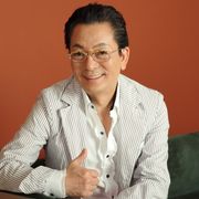 水谷豊、前髪ぱっつん「右京」でコメディー愛実る