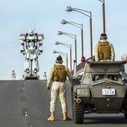 『パトレイバー』全長8メートル実物大イングラムが新宿に降臨!