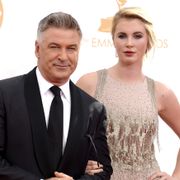 アレック・ボールドウィンの娘、精神的トラウマでリハビリ施設に入所