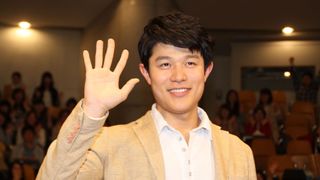 鈴木亮平、留学の目的は女の子だった？「不純な動機」と苦笑