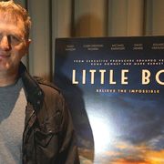 第2次世界大戦下での7歳のアメリカ少年と日系アメリカ人の友情を描いた映画とは?