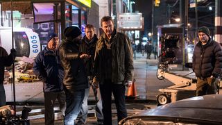 リアルを追求しすぎてカーチェイス事故が発生!?リーアム・ニーソン主演作