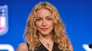 マドンナ、コンサートツアー延期 準備不足で