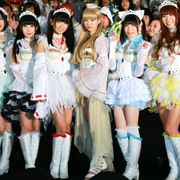 でんぱ組.inc、セクシー白魔女コスプレで登場!