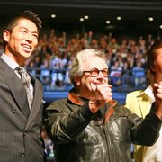 EXILE・AKIRA、『マッドマックス』にアドレナリンマックス!ジョージ・ミラー監督と対面!