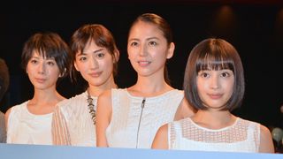 綾瀬はるか、天然ぶり炸裂!サプライズの段取り忘れ場内ざわつく