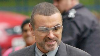 ジョージ・マイケル、マリファナの吸い過ぎでリハビリ施設に入所