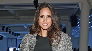 「オズの魔法使い」ドラマ版の“戦士”ドロシー役決定!