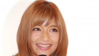 ローラが金髪貞子に？きれいすぎて「画面から出てきてほしい」の声！