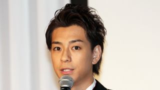 三浦翔平、本田翼との交際否定せず