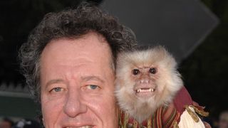 『パイレーツ・オブ・カリビアン』ジャック役の猿、スタッフを襲う