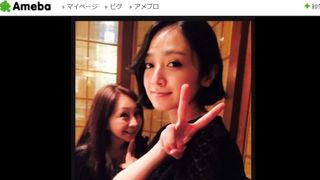 安達祐実、母との久しぶりのツーショットに「美人親子」「ほんとに綺麗」の声