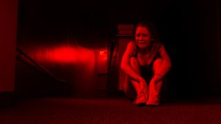 見つかったら全員、絞首刑…『パラノーマル』製作陣による高校舞台の新作ホラー8月日本公開