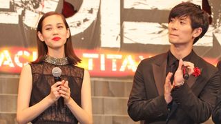 実写版『進撃の巨人』お披露目に4,000人が集結！艶やか水原希子も感激！