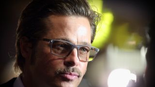 ブラッド・ピット、ニワトリの権利を訴える　コストコ卵論争に参戦