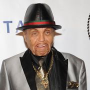 マイケル・ジャクソンさんの父が退院…脳卒中と3度の心臓発作起こす