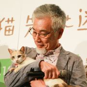 イッセー尾形、「あまちゃん」の天才猫ドロップの気持ちを代弁
