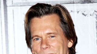 ケヴィン・ベーコン、カルト映画『トレマーズ』のリメイク熱望